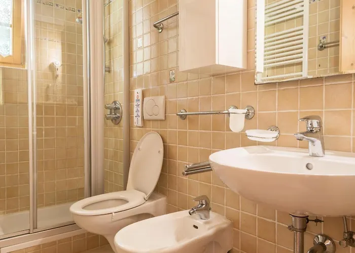 샬레 Crepes De Sela 까나제이